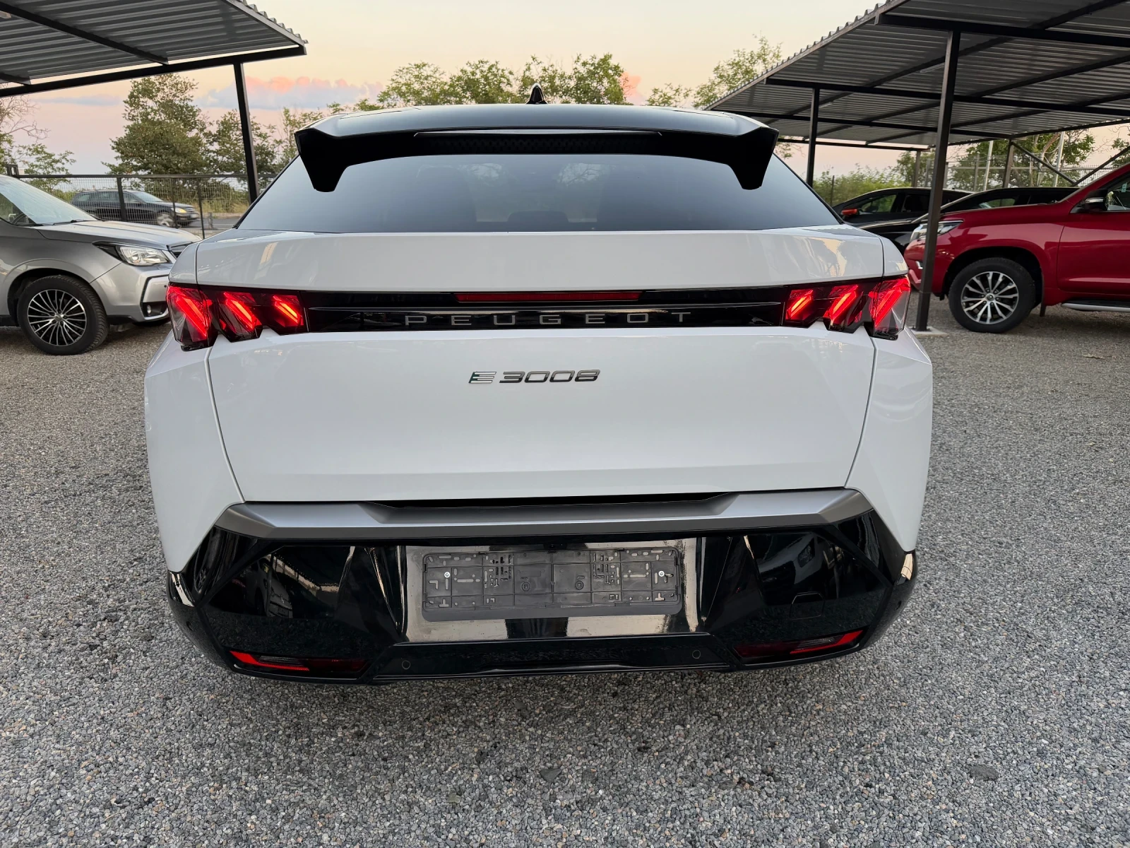 Peugeot 3008 E-3008 GT-LINE 6500km., снимка 13 - Автомобили и джипове - 55680609