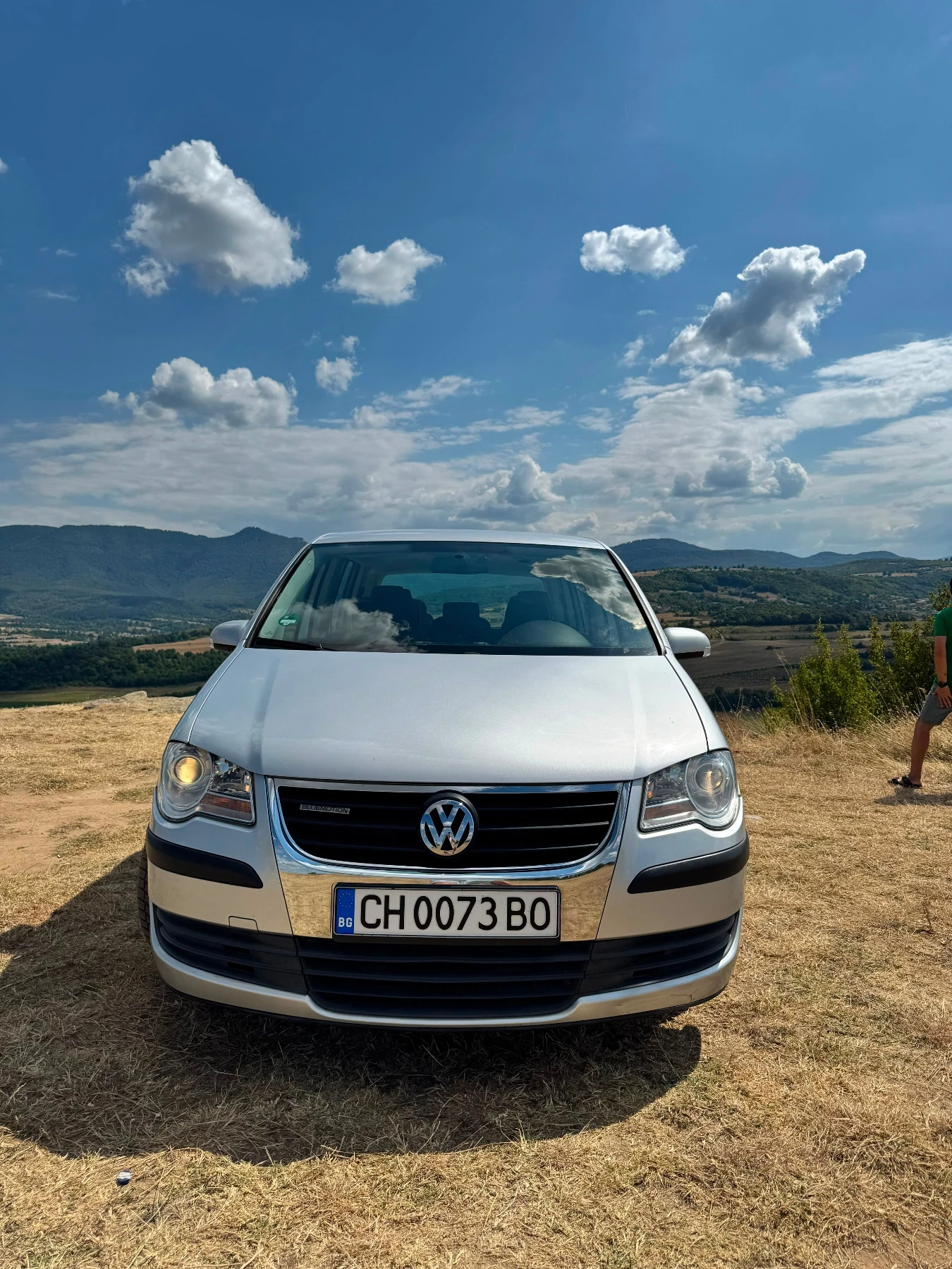 VW Touran, снимка 3 - Автомобили и джипове - 55681037