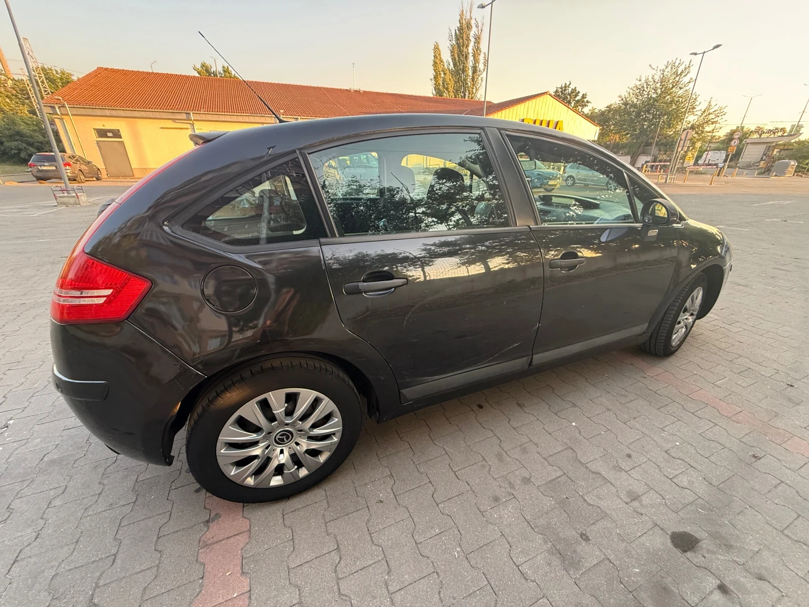 Citroen C4, снимка 3 - Автомобили и джипове - 55722603