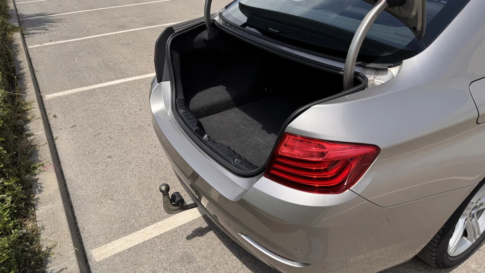 BMW 520 F10 LCI, снимка 10 - Автомобили и джипове - 56299563
