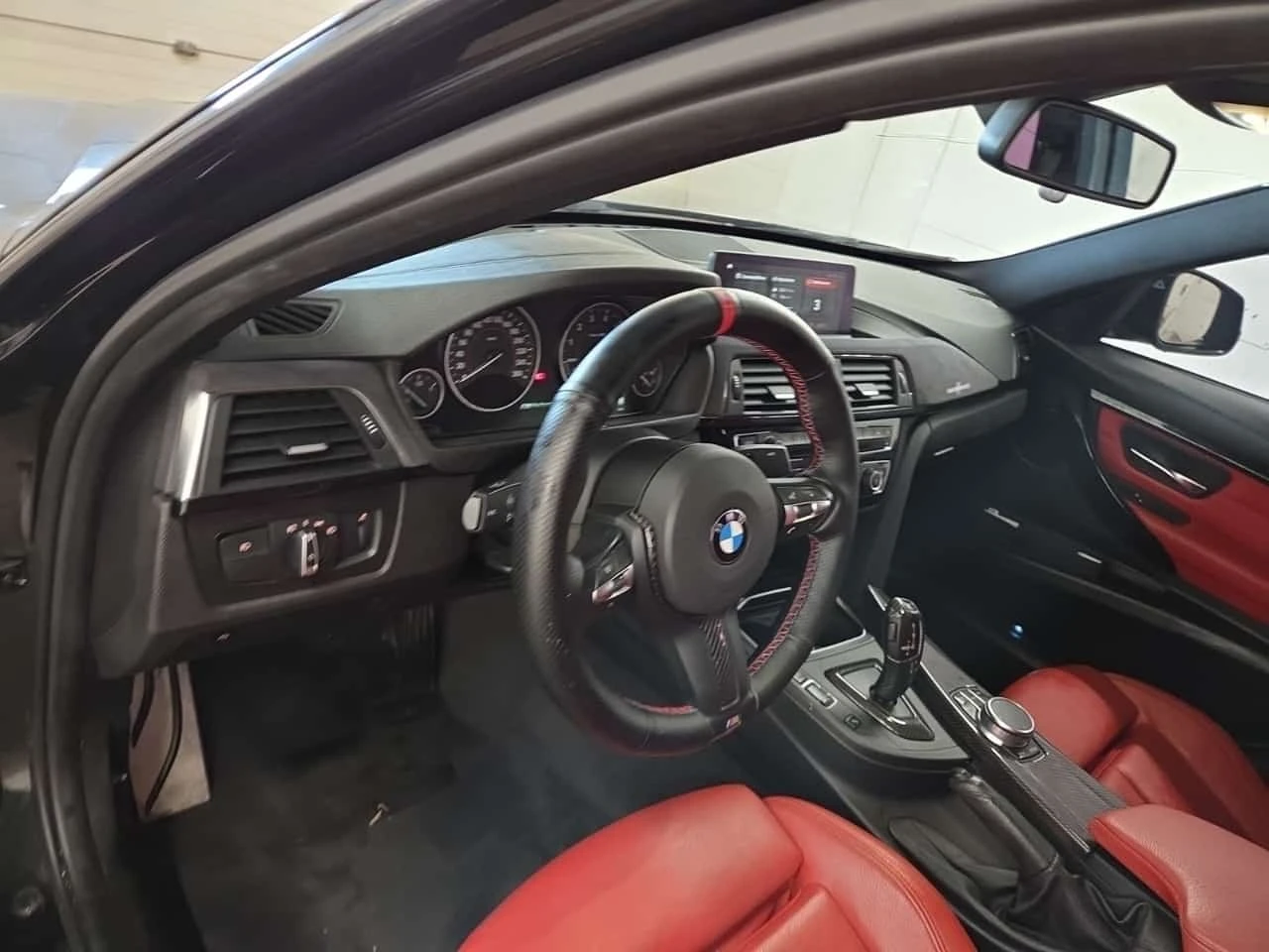 BMW 330 * 330I XDRIVE * CARFAX * , снимка 10 - Автомобили и джипове - 56328508