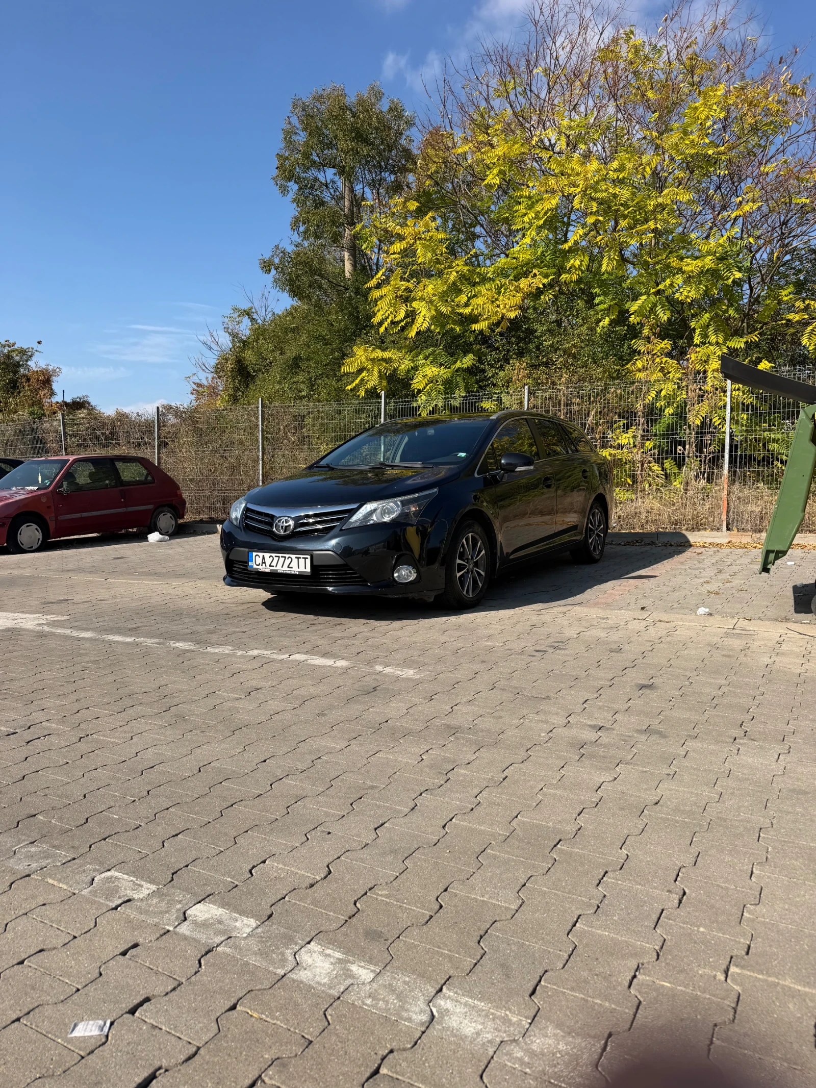 Toyota Avensis, снимка 10 - Автомобили и джипове - 56743919