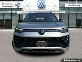 VW Tiguan * Comfortline* R-Line* 4Motion* ПОДГРЕВ* ПАНОРАМА*, снимка 2