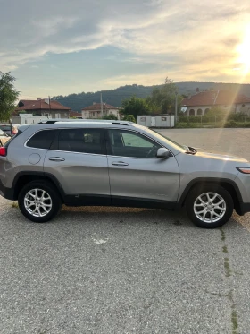 Jeep Cherokee | Mobile.bg    3