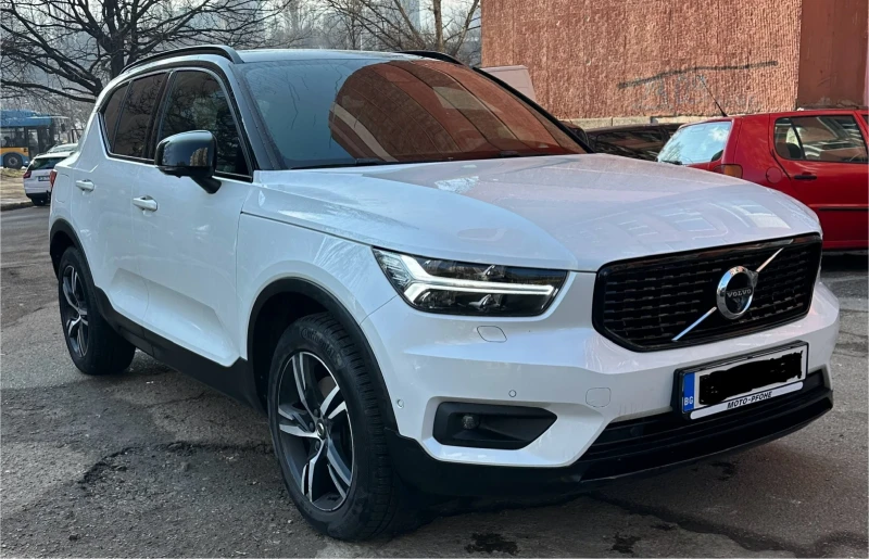 Volvo XC40 T-5 R-design от Мото пфое 82хил.км., снимка 3 - Автомобили и джипове - 48785627