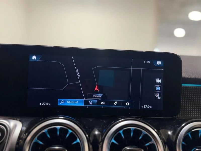 Mercedes-Benz GLB * 250 * CARFAX * БЕЗ ПЪРВОНАЧАЛНА ВНОСКА, снимка 14 - Автомобили и джипове - 52959869