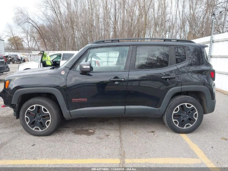 Jeep Renegade 2.4L I-4 VVT, 180HP 4X4 Drive, снимка 6 - Автомобили и джипове - 53130169