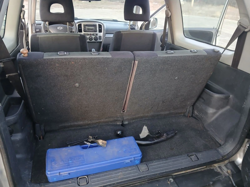 Suzuki Grand vitara 2.0 HDI, снимка 10 - Автомобили и джипове - 53168363