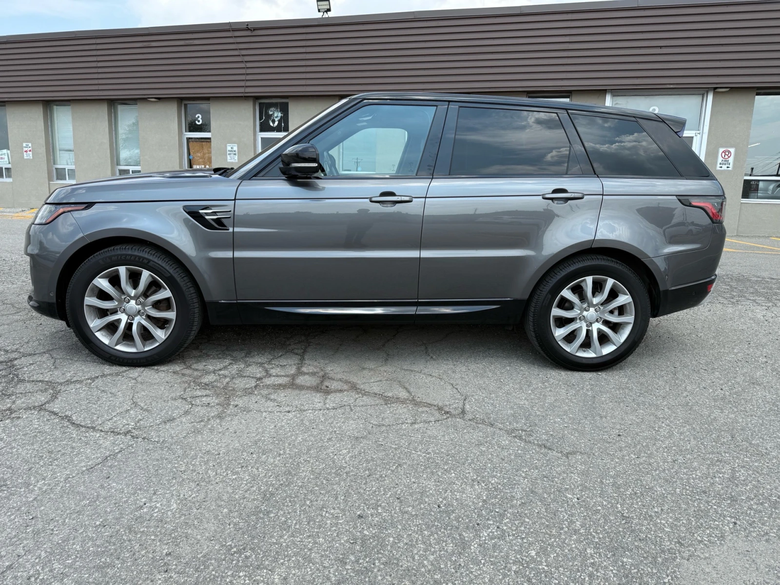 Land Rover Range Rover Sport Meridian* 360* Pano*  | Mobile.bg   4