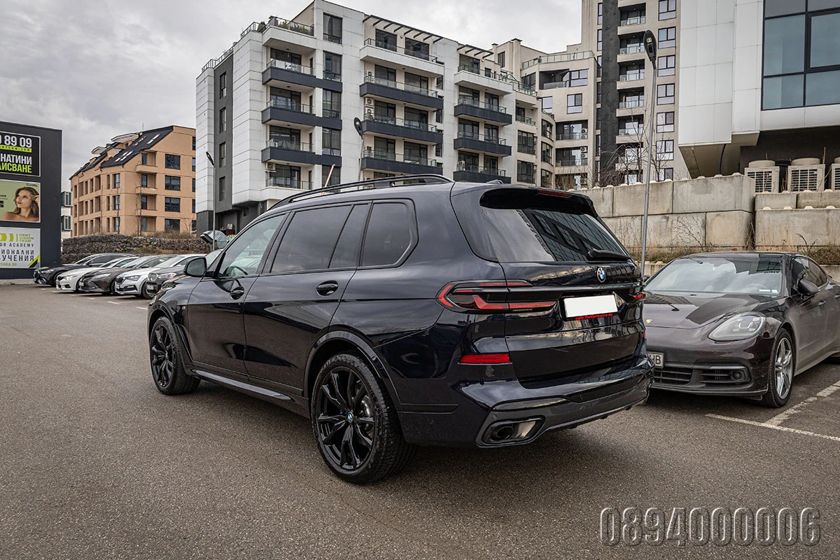 BMW X7 40d M SPORT PACK CARBON F-LIFT PANO HK ОБДУХВ - изображение 6