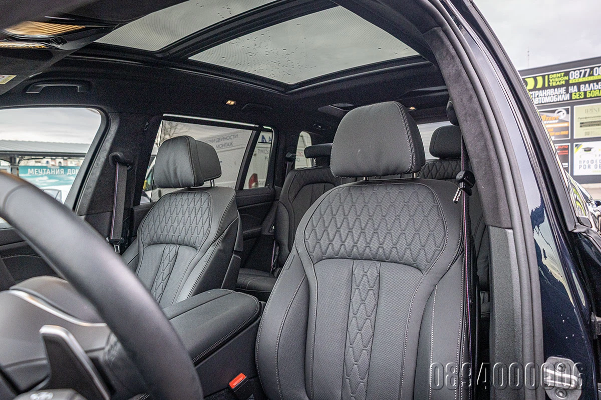 BMW X7 40d M SPORT PACK CARBON F-LIFT PANO HK ОБДУХВ - изображение 10