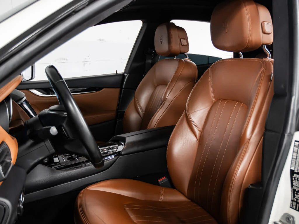 Maserati Levante  3.0L* AWD*  - изображение 6