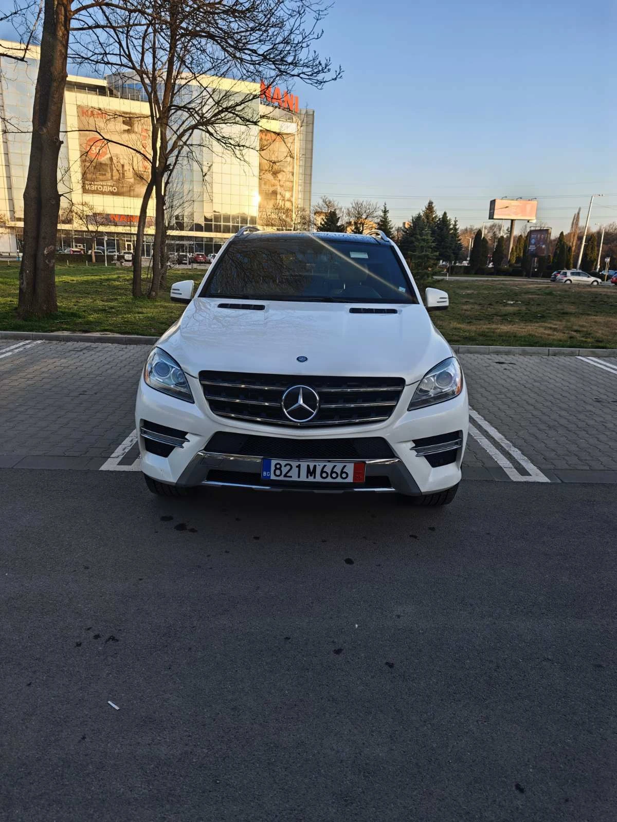 Mercedes-Benz ML 350 Mercedes-Benz ML 350 CDI* AMG* 4-MATIC* BLUETEC, снимка 2 - Автомобили и джипове - 53850437