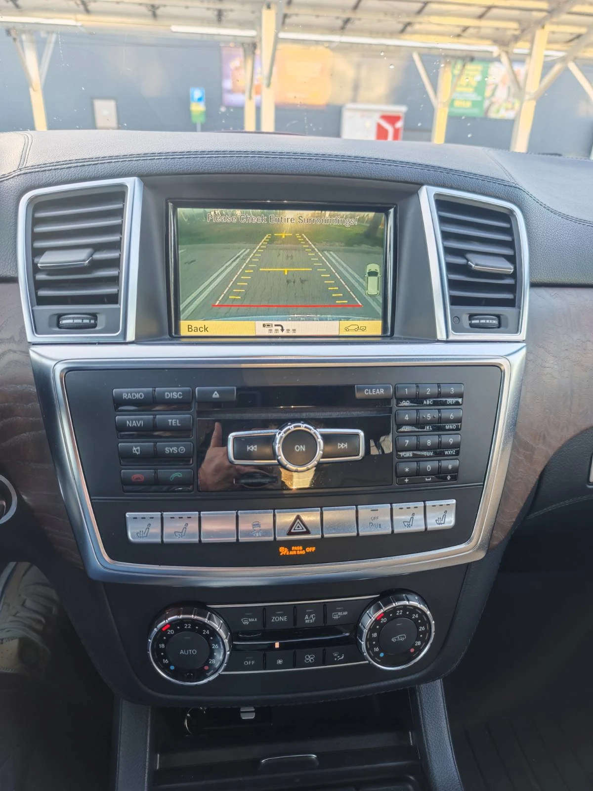 Mercedes-Benz ML 350 Mercedes-Benz ML 350 CDI* AMG* 4-MATIC* BLUETEC, снимка 11 - Автомобили и джипове - 53850437