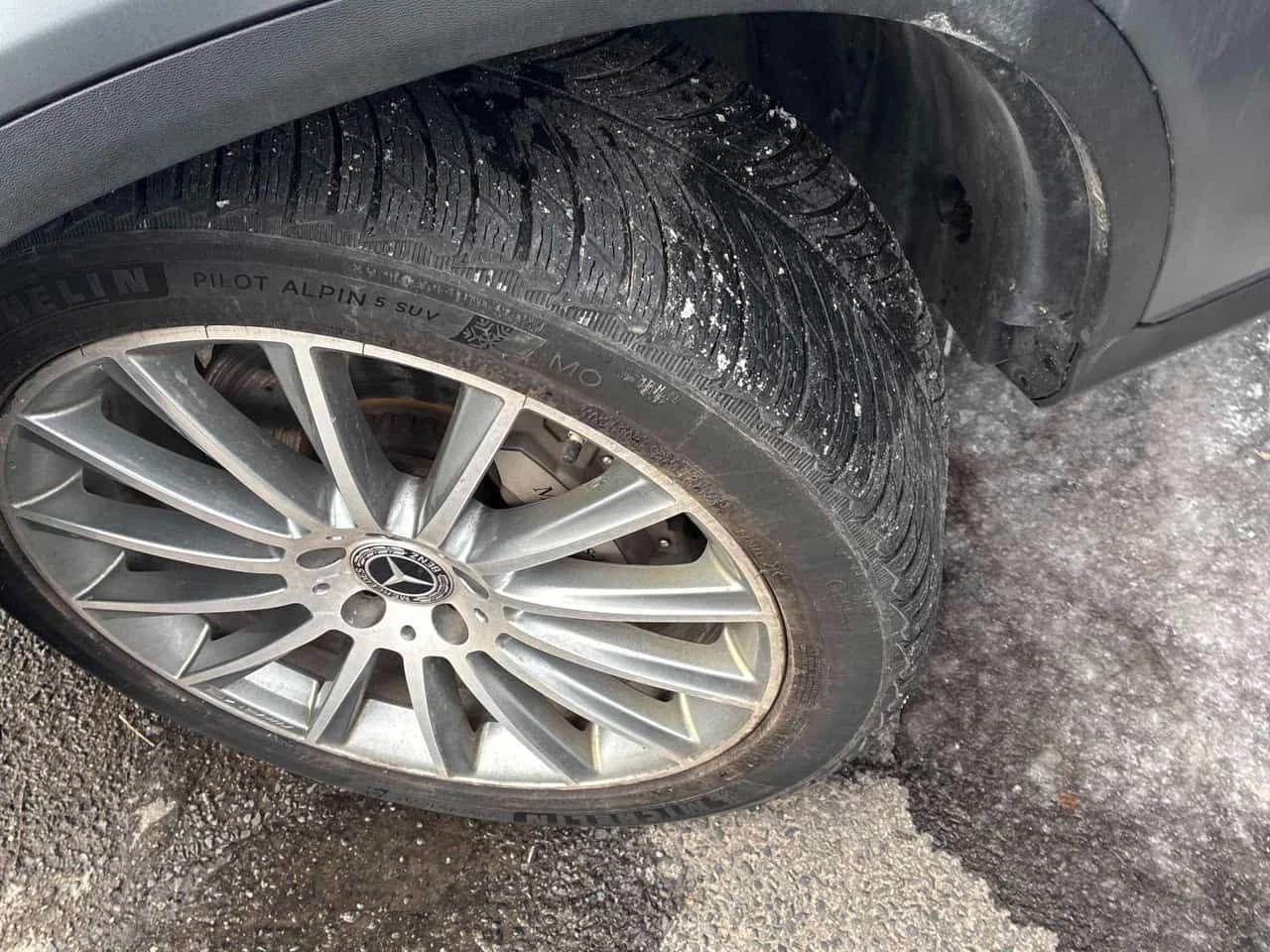 Mercedes-Benz GLC 300 * CARFAX * Дистроник * Два ключа * , снимка 7 - Автомобили и джипове - 53880904