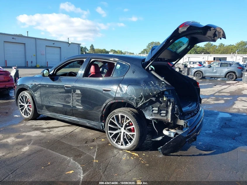 Maserati Grecale * Modena* , снимка 3 - Автомобили и джипове - 53996409