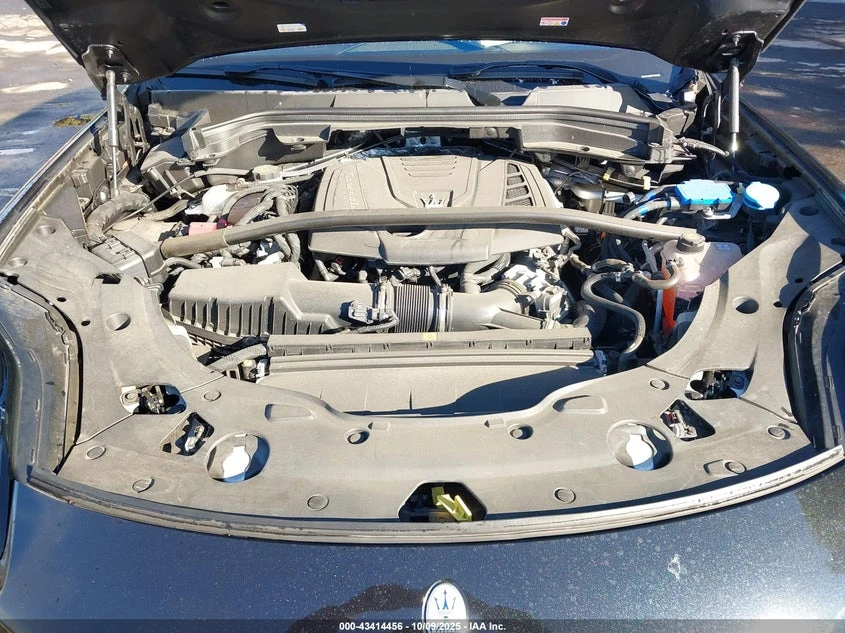 Maserati Grecale * Modena* , снимка 10 - Автомобили и джипове - 53996409