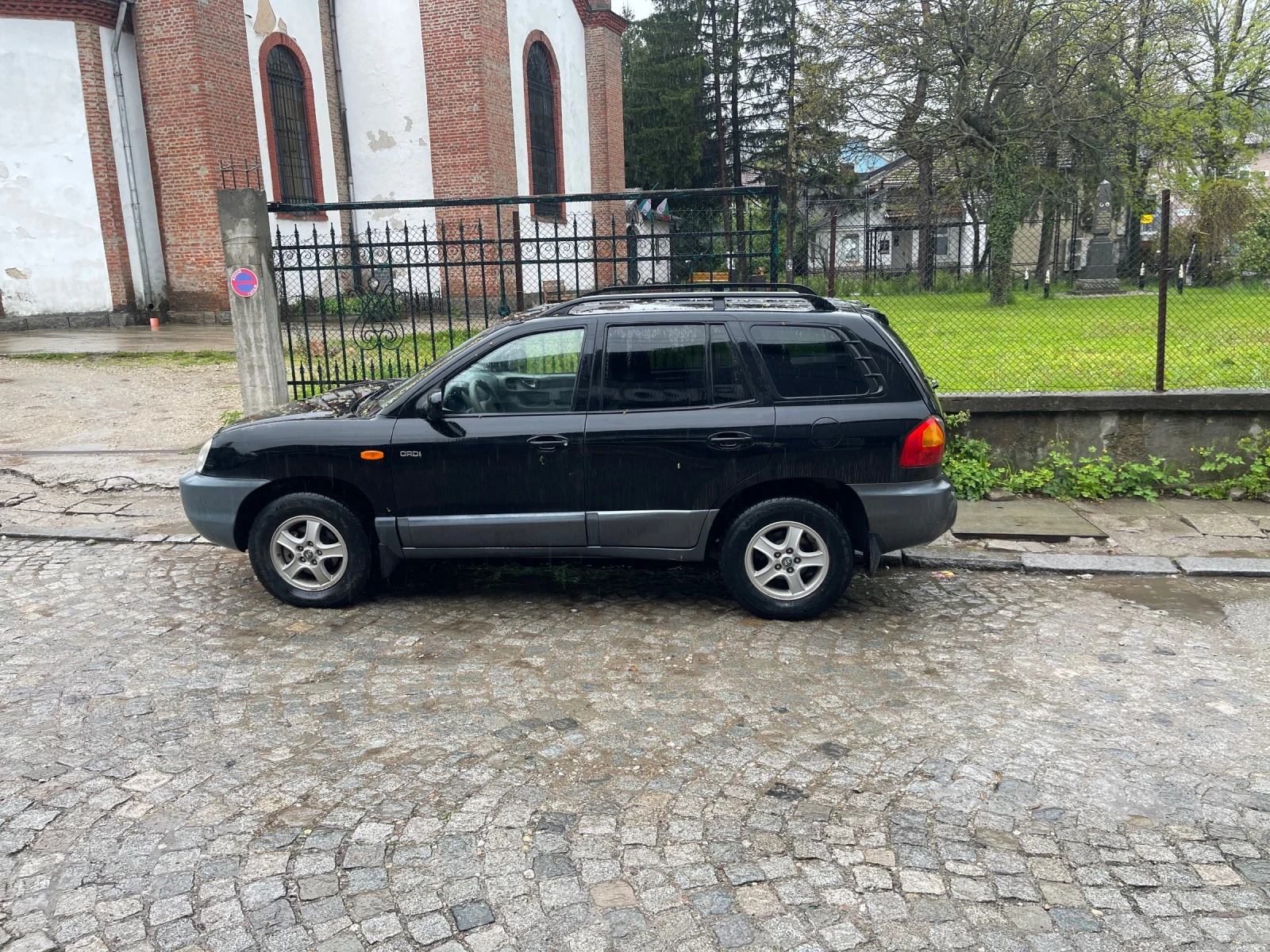 Hyundai Santa fe 2.2 - 140 коня , снимка 2 - Автомобили и джипове - 54371498