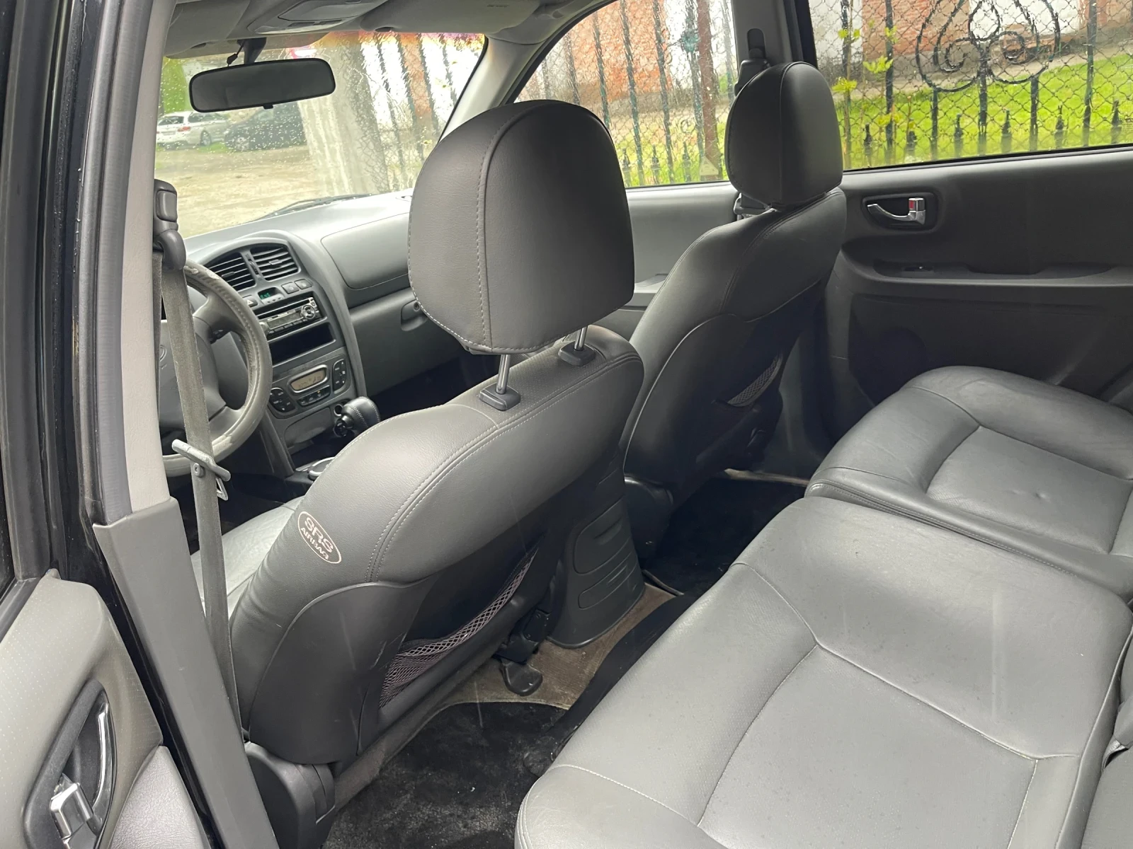 Hyundai Santa fe 2.2 - 140 коня , снимка 6 - Автомобили и джипове - 54371498