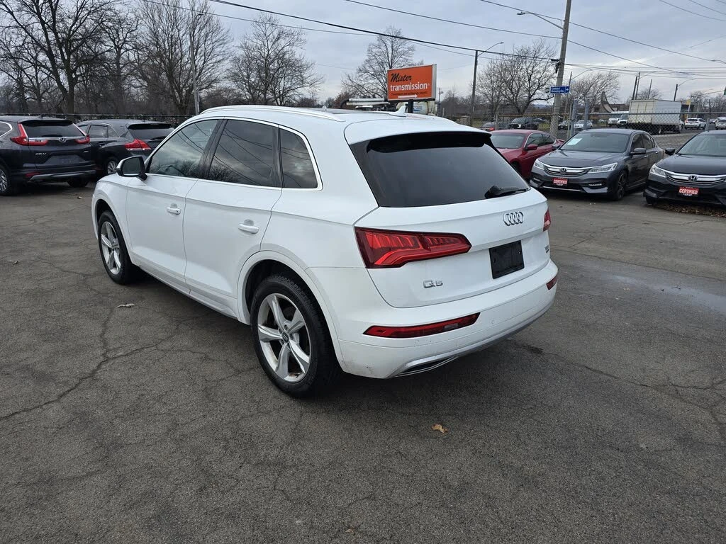Audi Q5 * HeadUp *  AвтоКредит * (ЦЕНА ДО БГ), снимка 5 - Автомобили и джипове - 54418119