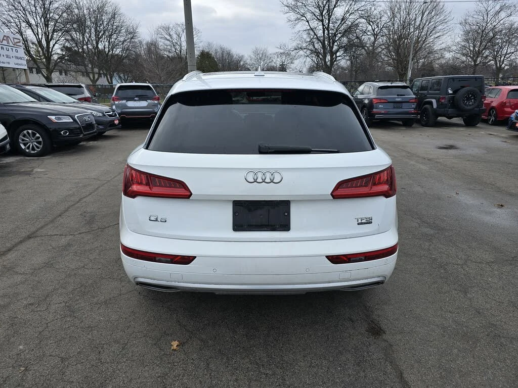Audi Q5 * HeadUp *  AвтоКредит * (ЦЕНА ДО БГ), снимка 4 - Автомобили и джипове - 54418119