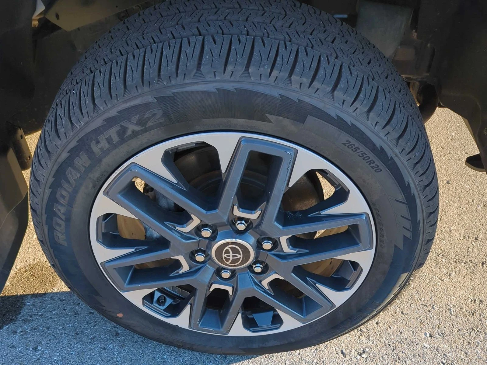 Toyota Tundra, снимка 6 - Автомобили и джипове - 56686825