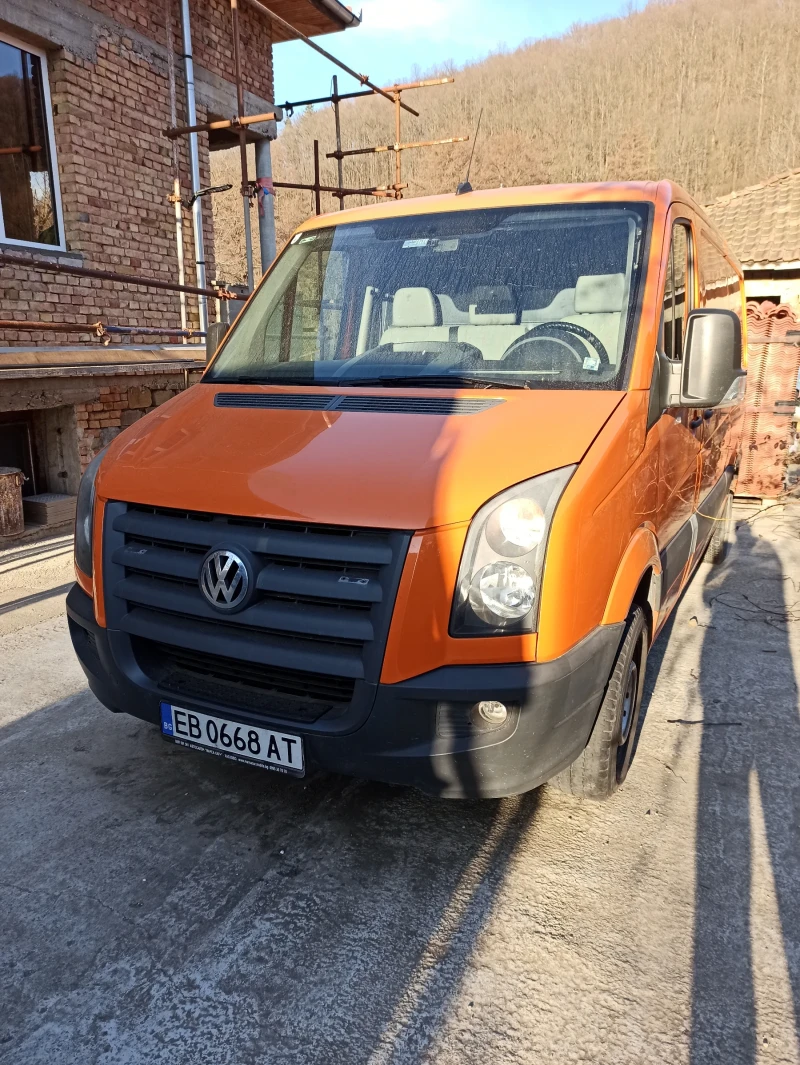 VW Crafter 2.5 TDI 2 странични врати, снимка 2 - Бусове и автобуси - 45584689