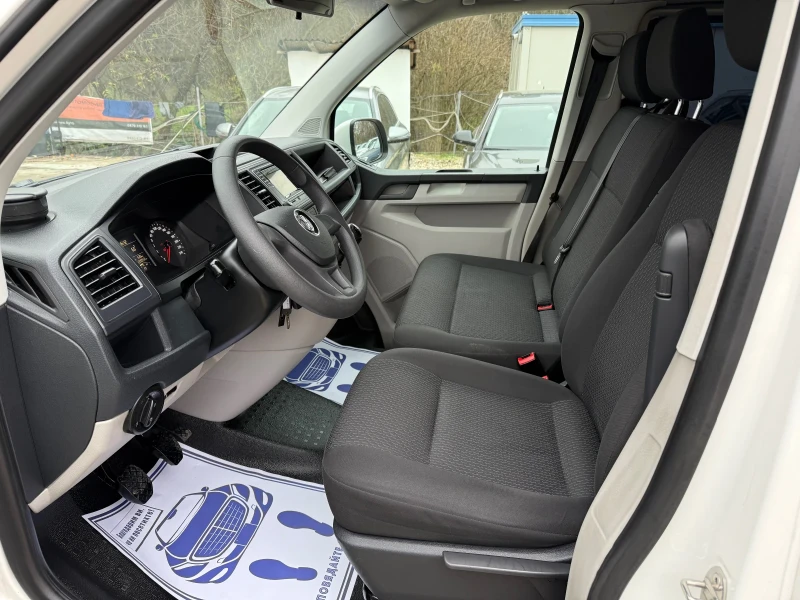 VW Caravelle 2.0TDI - 150к.с. - Топ състояние, снимка 9 - Бусове и автобуси - 52636913