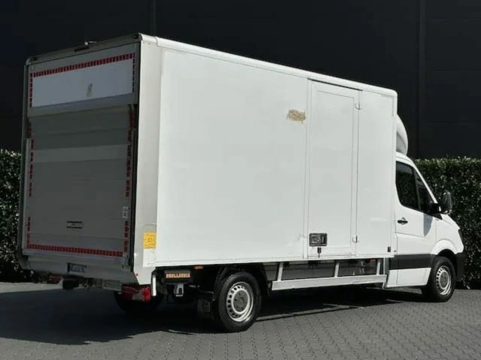 Mercedes-Benz Sprinter 314 Падащ борд - изображение 4