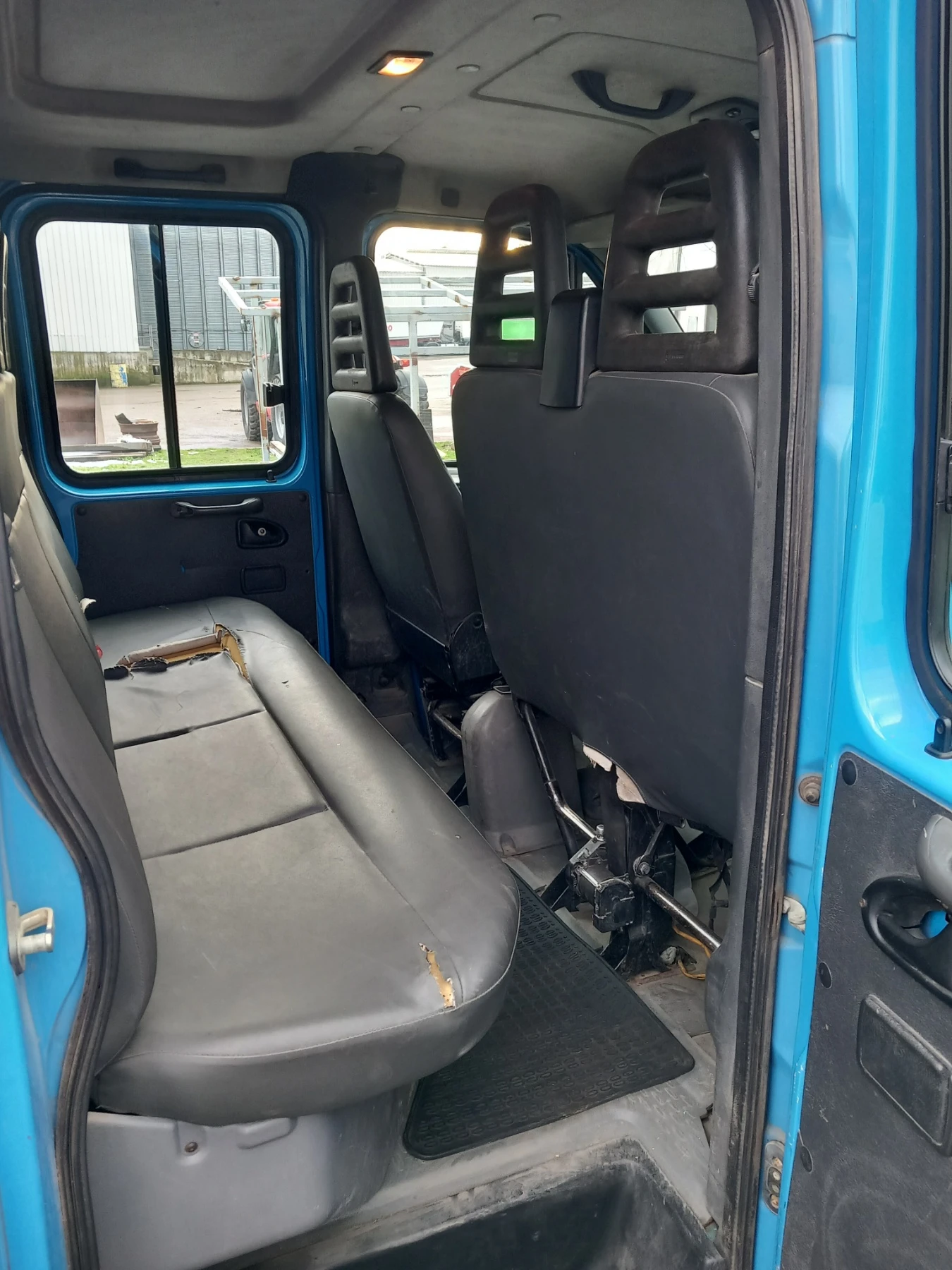 Iveco Daily, снимка 8 - Камиони - 53824732