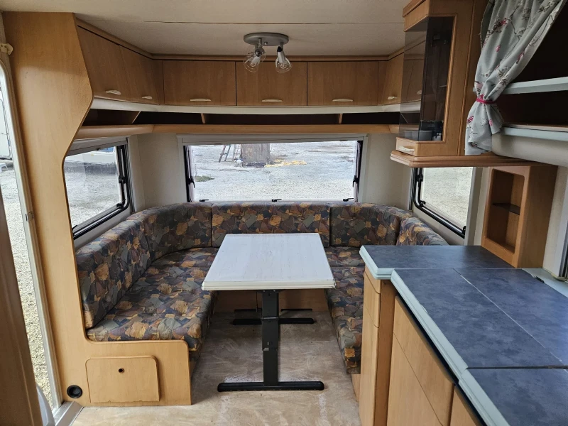 Каравана Hobby Prestige , снимка 9 - Каравани и кемпери - 52167568