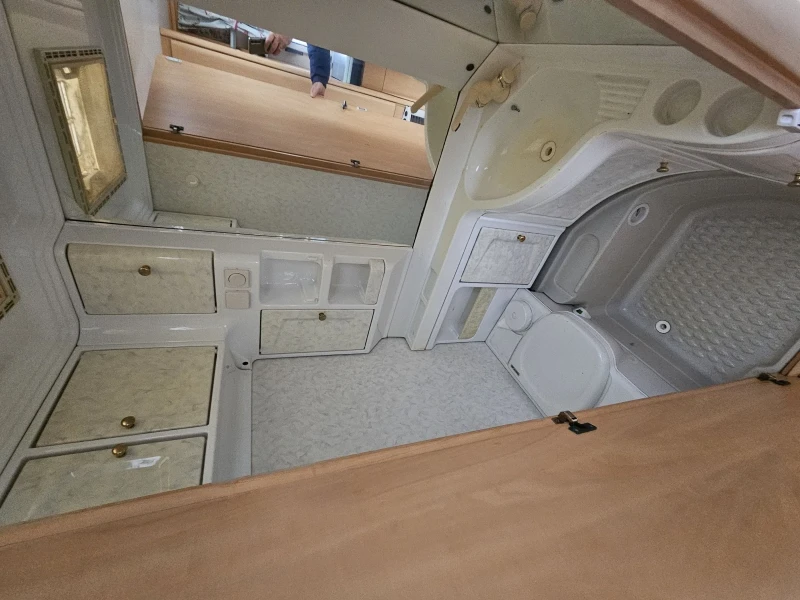 Каравана Hobby Prestige , снимка 11 - Каравани и кемпери - 52167568