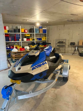 Джет Bombardier Sea Doo Spark Trixx 3up, снимка 3