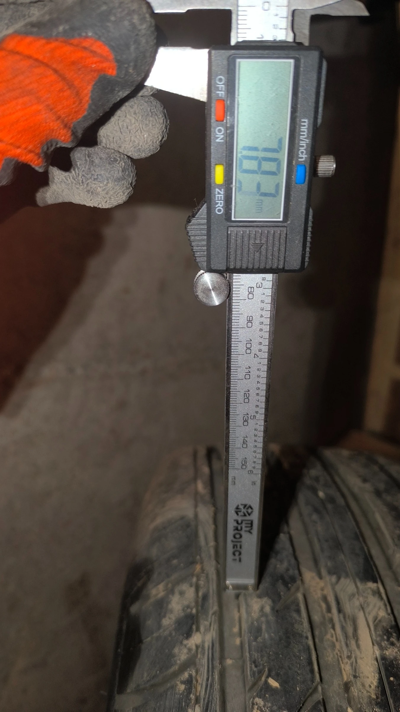    225/55R17   | Mobile.bg   7