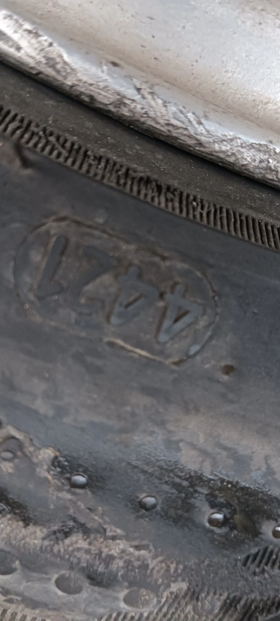 ���� � ������ 205/55R16 | Mobile.bg � ����������� 7