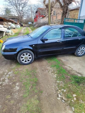 Lancia Lybra