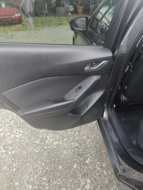 Mazda 3 Skayactiv, снимка 6