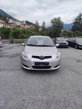 Toyota Auris, снимка 1