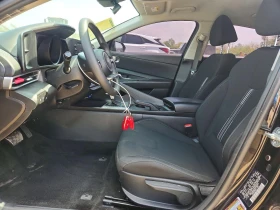 Hyundai Elantra 2.0l Sel, снимка 7