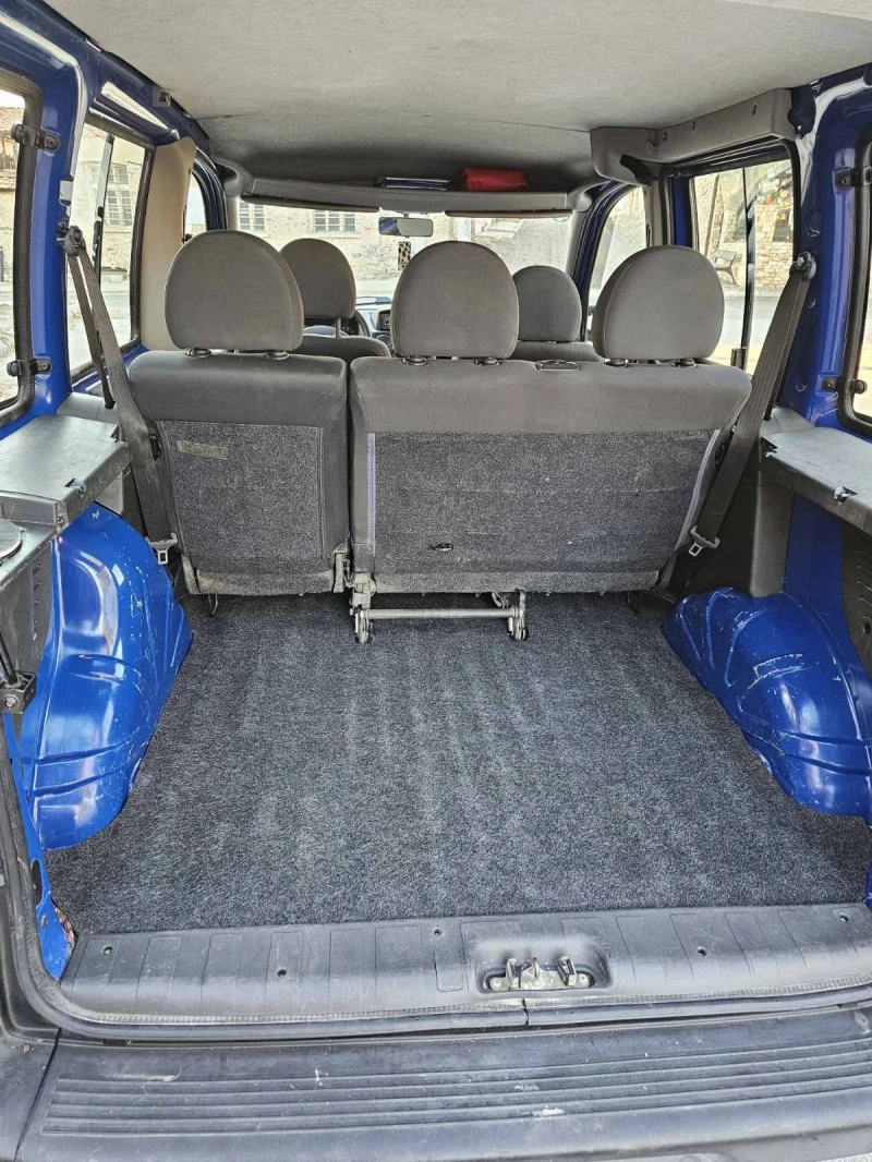 Fiat Doblo 1.4 16v, снимка 8 - Автомобили и джипове - 47820614