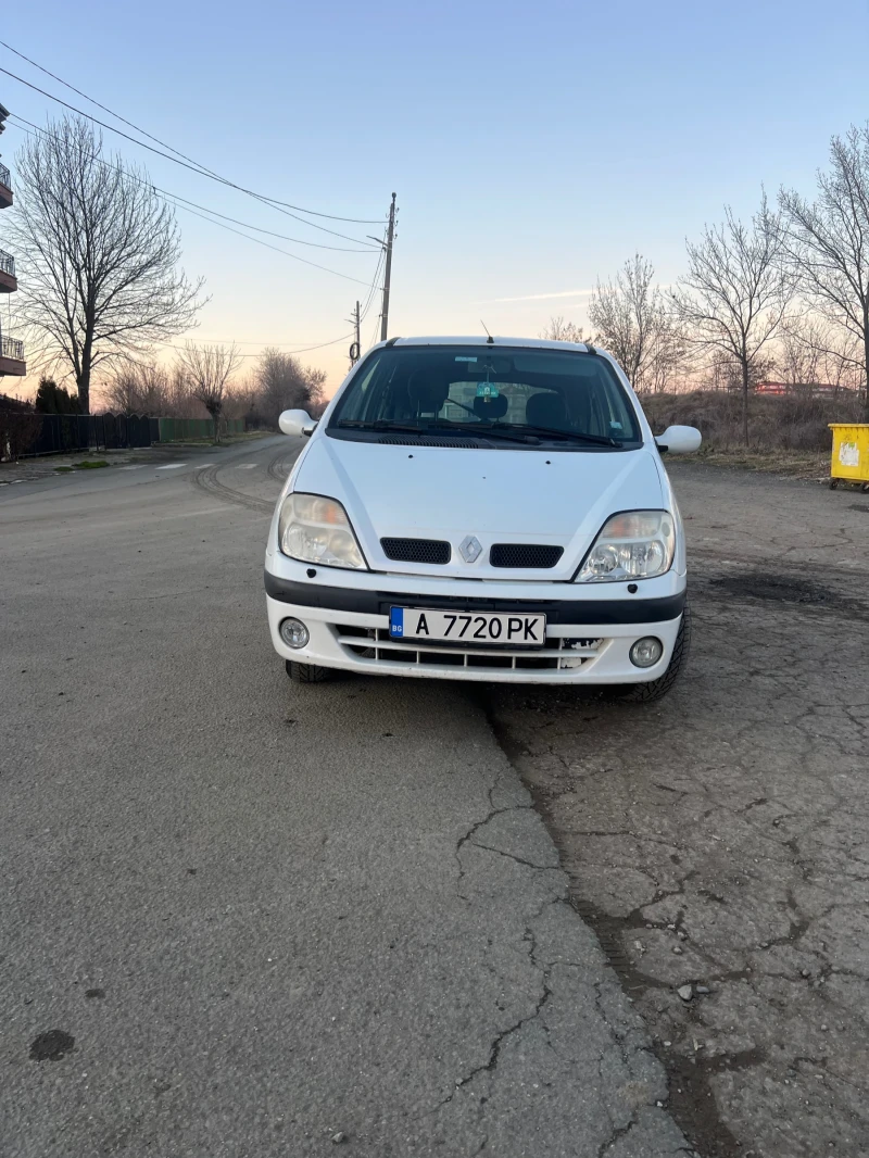 Renault Scenic 1.9 d. АВТОМАТИК, снимка 1 - Автомобили и джипове - 48731905