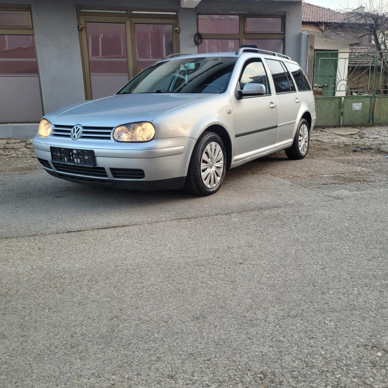 VW Golf, снимка 4 - Автомобили и джипове - 49048056