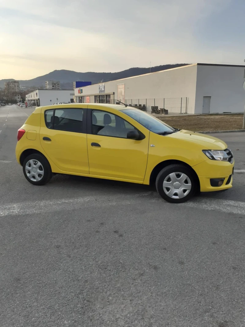 Dacia Sandero 1.5 dci, снимка 6 - Автомобили и джипове - 49117913