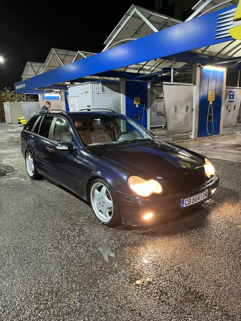 Mercedes-Benz C 200, снимка 1 - Автомобили и джипове - 49500912