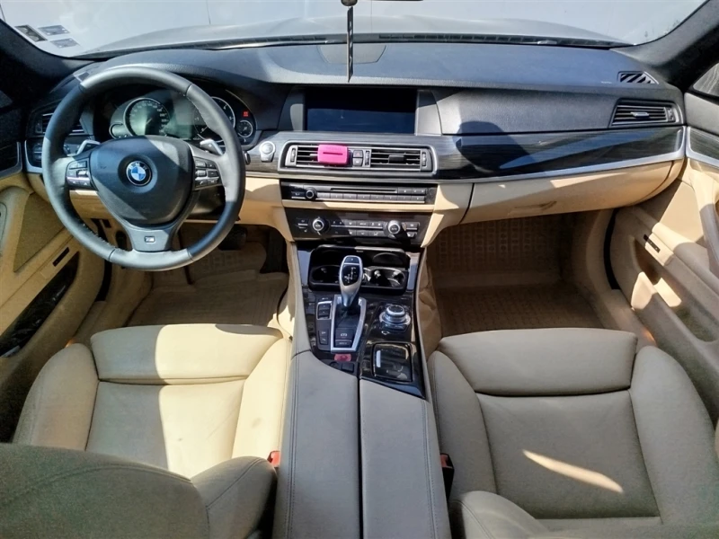 BMW 530 xDrive Sedan, снимка 7 - Автомобили и джипове - 50642331