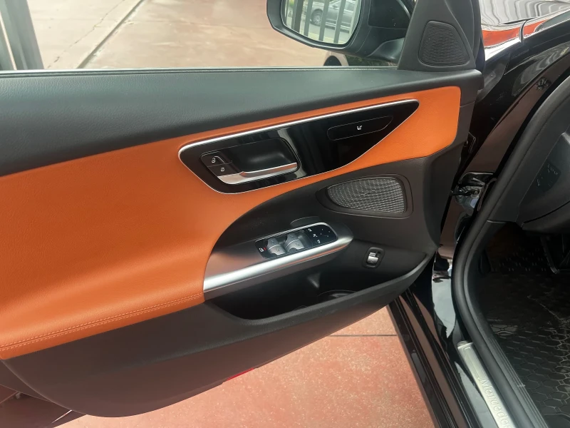 Mercedes-Benz C 220 220avangarde 200hp, снимка 12 - Автомобили и джипове - 50959909