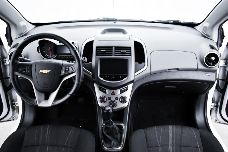 Chevrolet Aveo 1.3D E5B, снимка 11 - Автомобили и джипове - 51035509