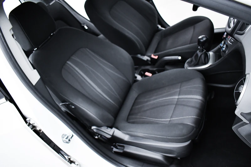 Chevrolet Aveo 1.3D E5B, снимка 14 - Автомобили и джипове - 51035509