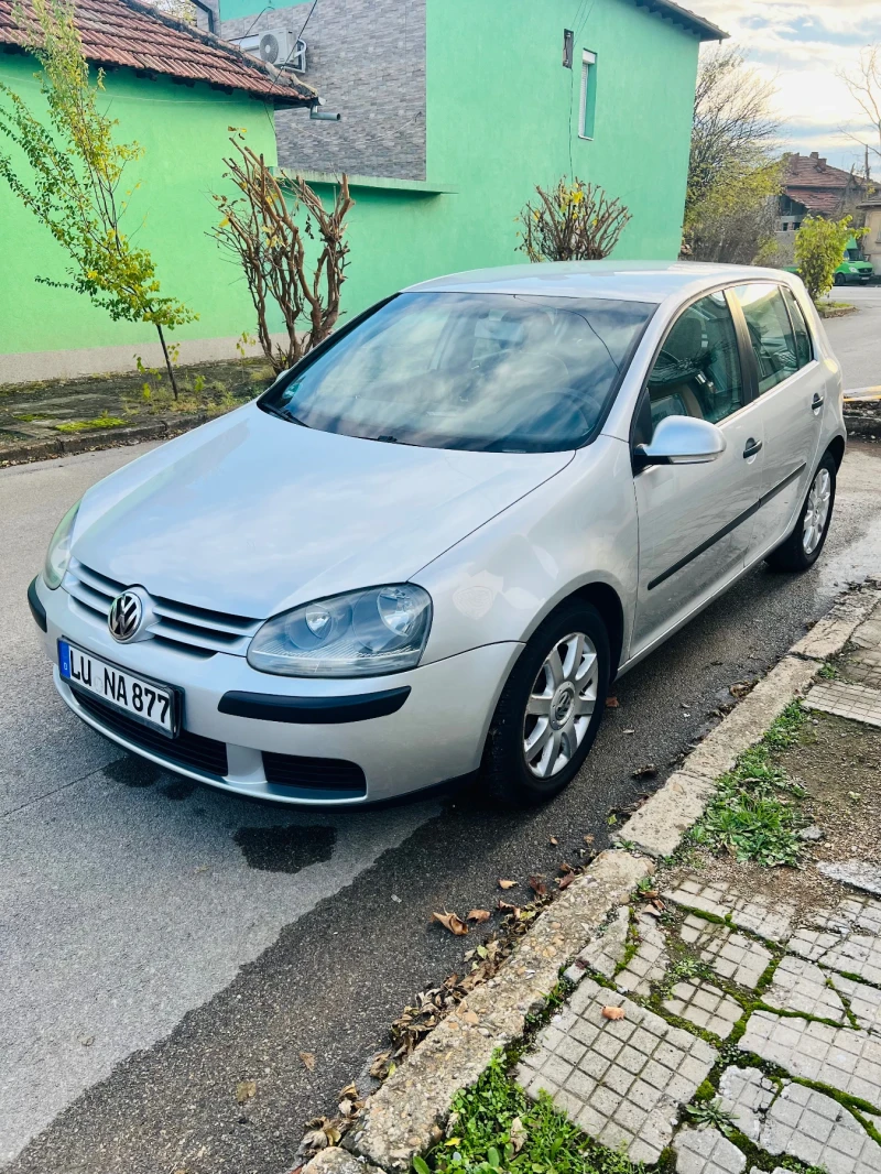 VW Golf 5 2003 год. 1.6 Бензин 115 к.с 6 скорости