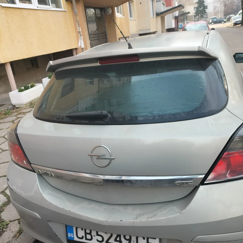 Opel Astra, снимка 4 - Автомобили и джипове - 52841091